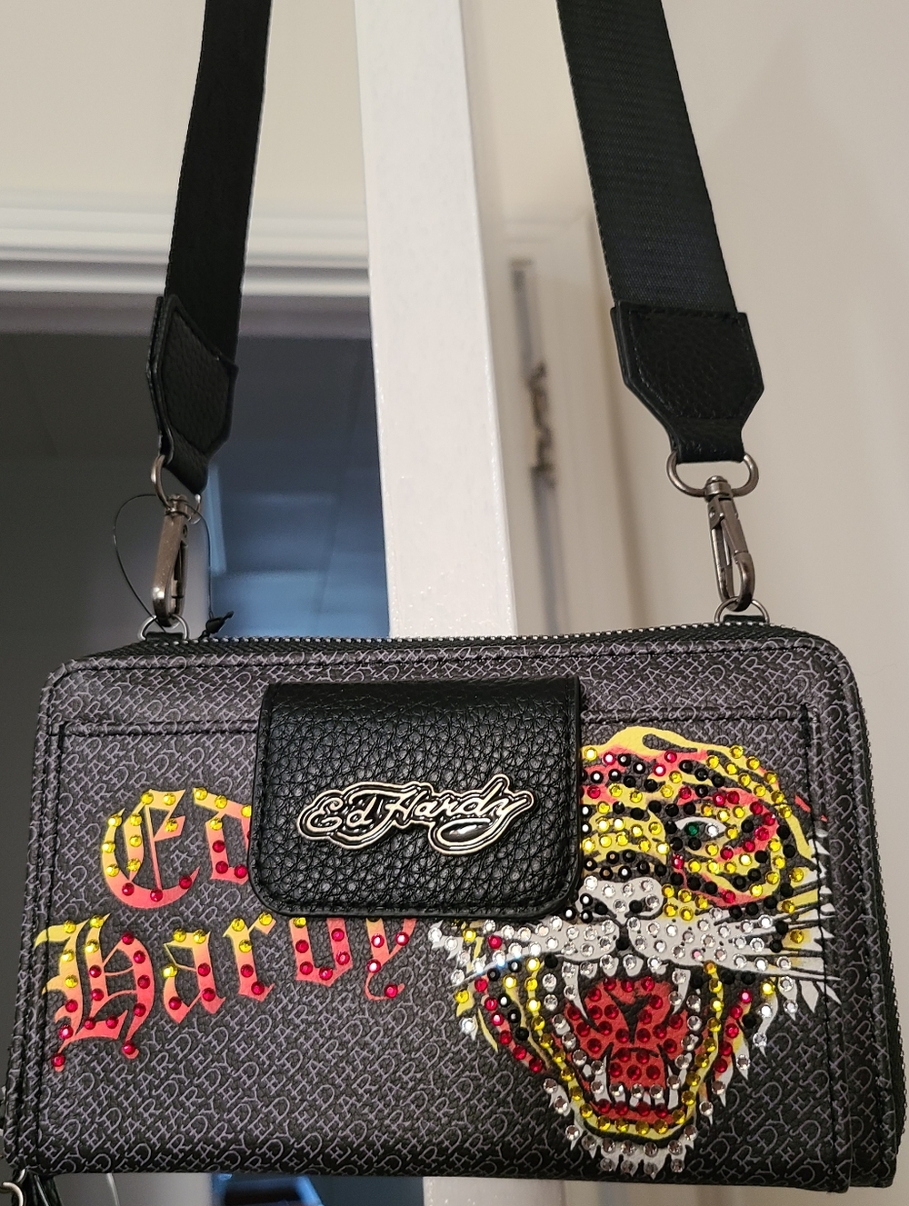 Ed Hardy Tiger Black/charcoal Crossbody Rhinestones Wallet Crossbody Wristlet